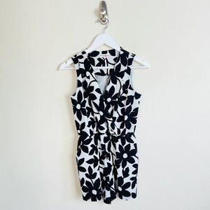 Altar’d State Black & White 70s Floral Collared Sleeveless Romper